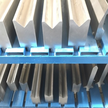 Leadmac Lazer